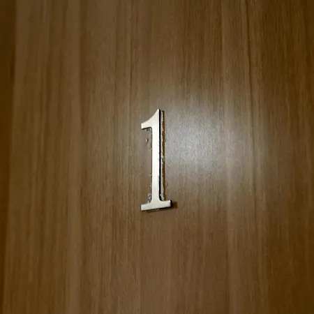 City Center 2 Bedroom 公寓 地拉那