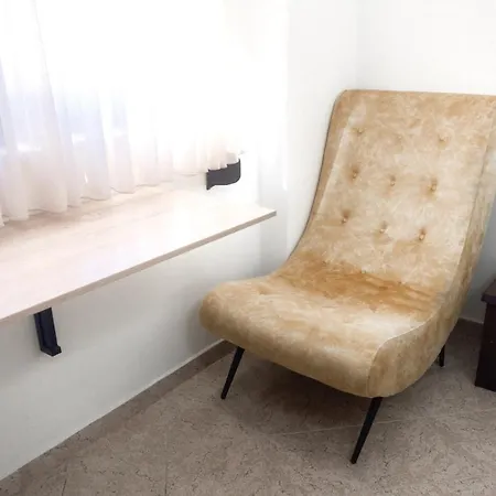 City Center 2 Bedroom 公寓 地拉那