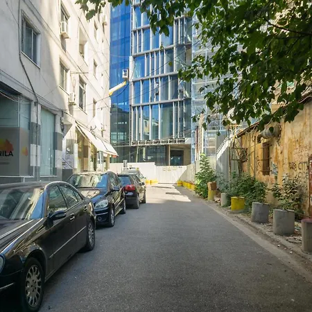 City Center 2 Bedroom *